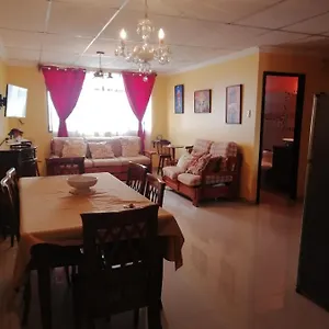 Malecon 2000 Apartamento